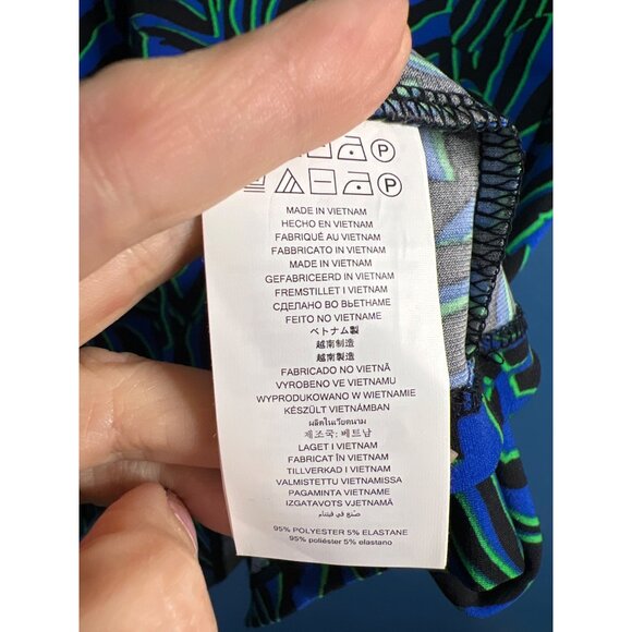 Michael Kors Womens 2X Top Black Blue & Green Abstract Print Short Sleeve - Picture 5 of 9